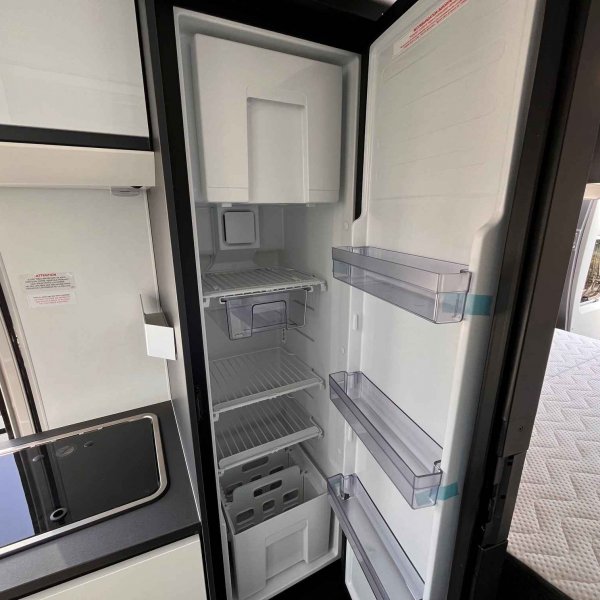Champion Caravanes et Camping Car TWIN SUPREME 600 SPB Adria