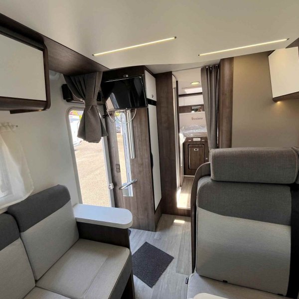 Champion Caravanes et Camping Car TESSORO 463 UP Benimar