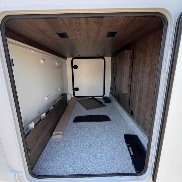 Champion Caravanes et Camping Car TESSORO 463 UP Benimar